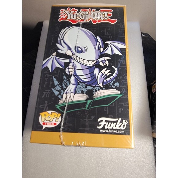 Yu-Gi-Oh! Funko Blue Eyes Toon Dragon Metallic M-Shirt GameStop Excl. - Picture 4 of 6